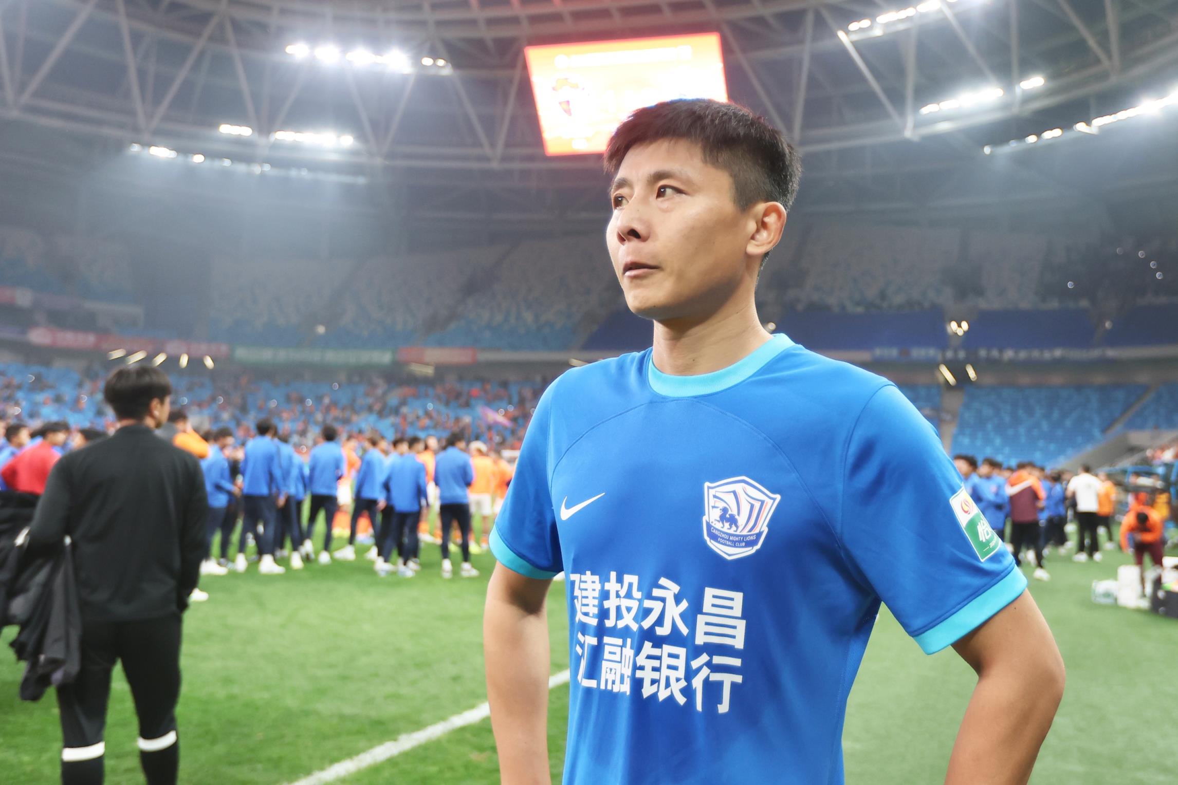 今天第5個(gè)！鄭凱木質(zhì)疑滄州：連續(xù)四年欠球員工資，還能過準(zhǔn)入？